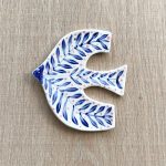 Porcelain Bird - Dark Leaves